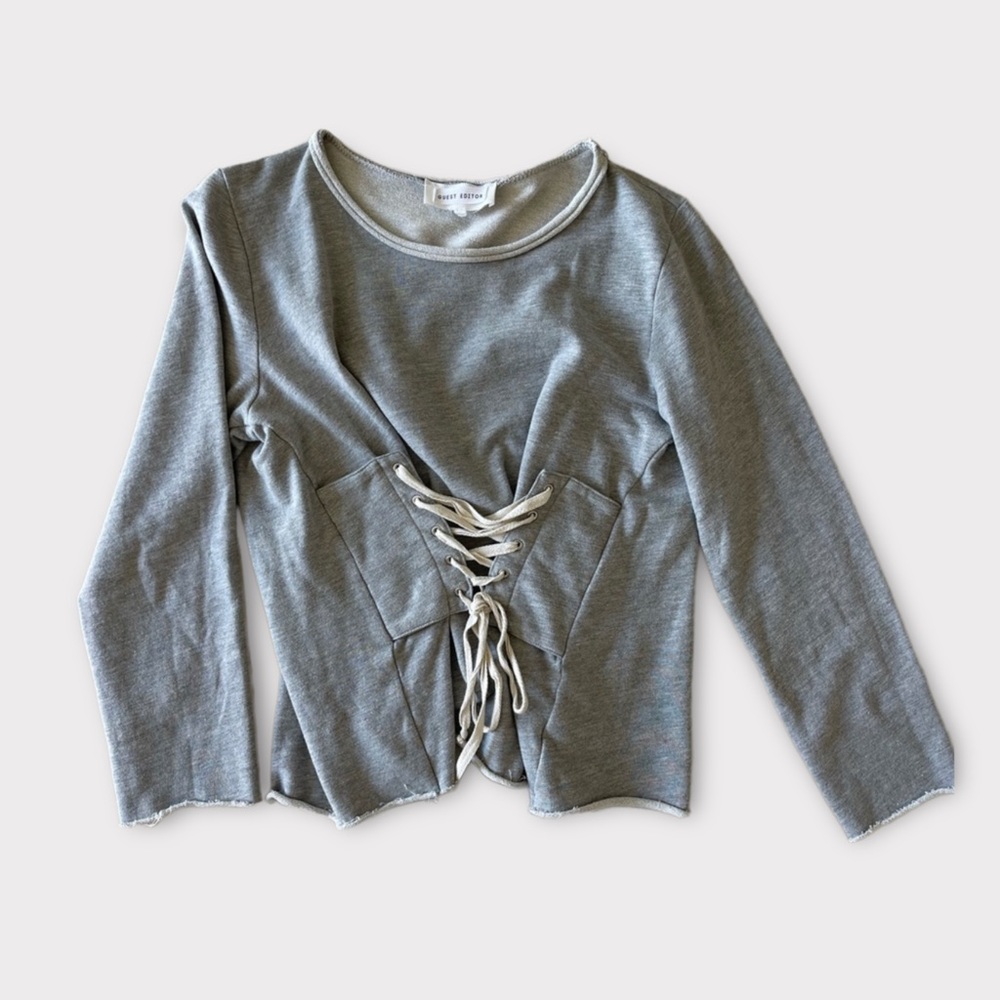 Guest Editor Sweater in corsage look